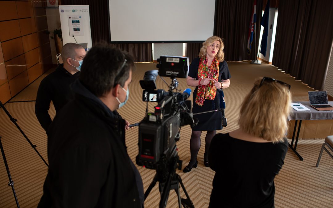 PRVI POST COVID-19 SIMPOZIJ s međunarodnim sudjelovanjem Online, hotel Dubrovnik, Gajeva 1, Zagreb